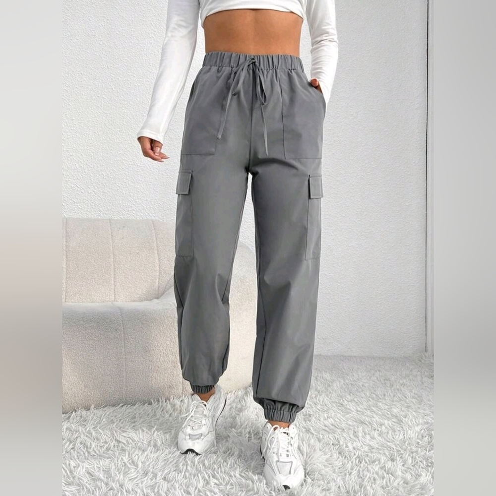 Women's Gray Cargo Pants